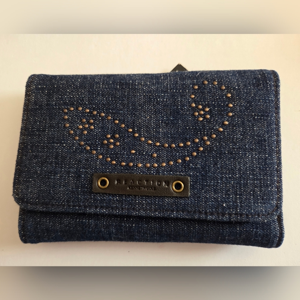 KENNETH COLE REACTION CC WALLET, DENIM